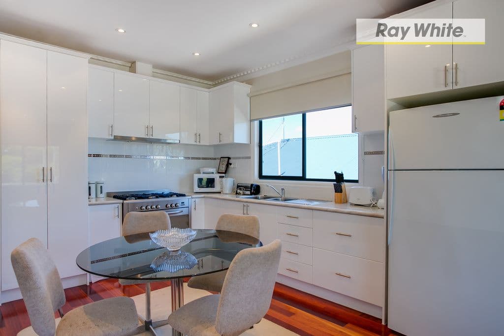 63 Fourth Avenue, Rosebud VIC 3939, Rosebud - Thumbnail 5