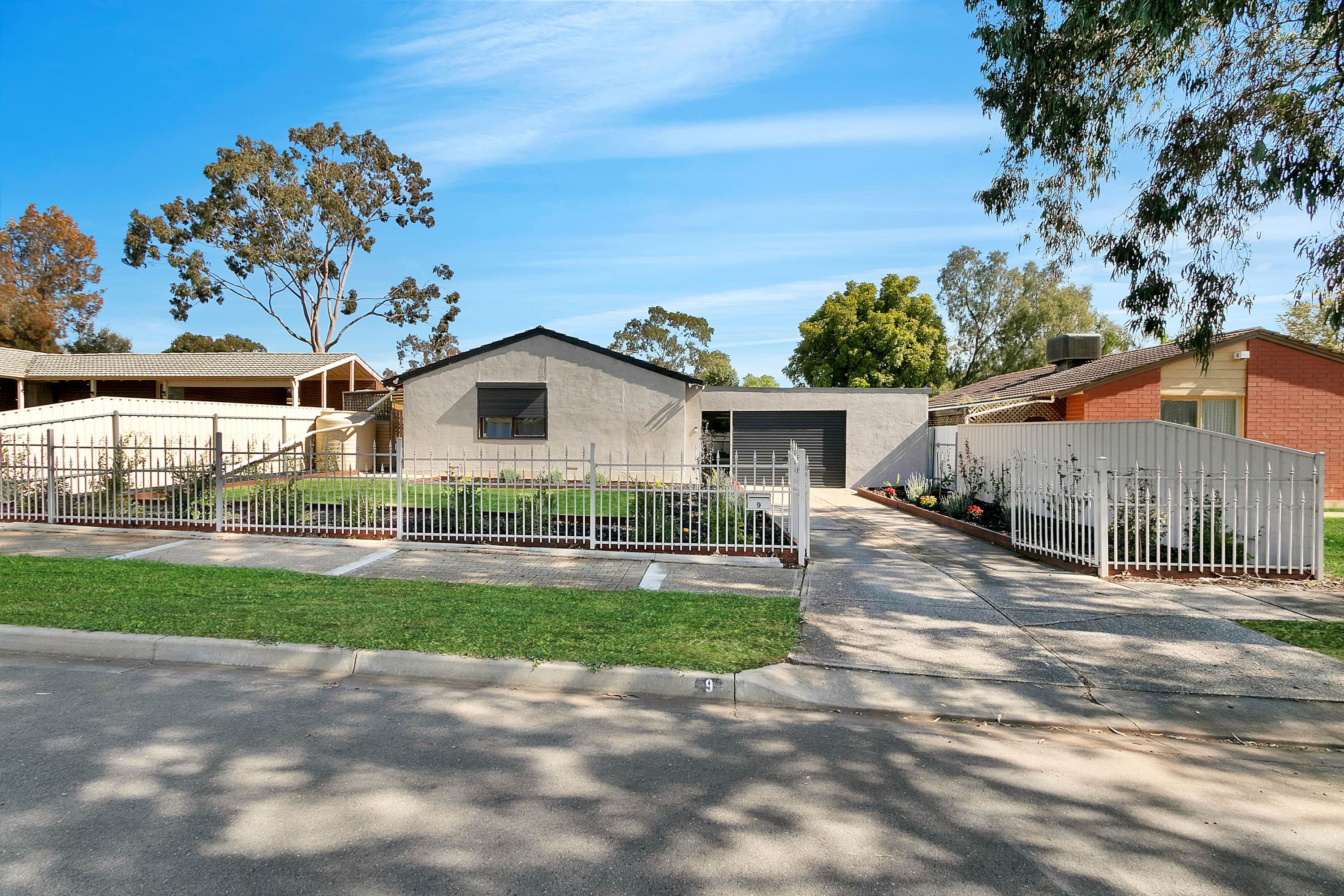 9 Lulama Crescent, Munno Para SA 5115, Munno Para - Image 1