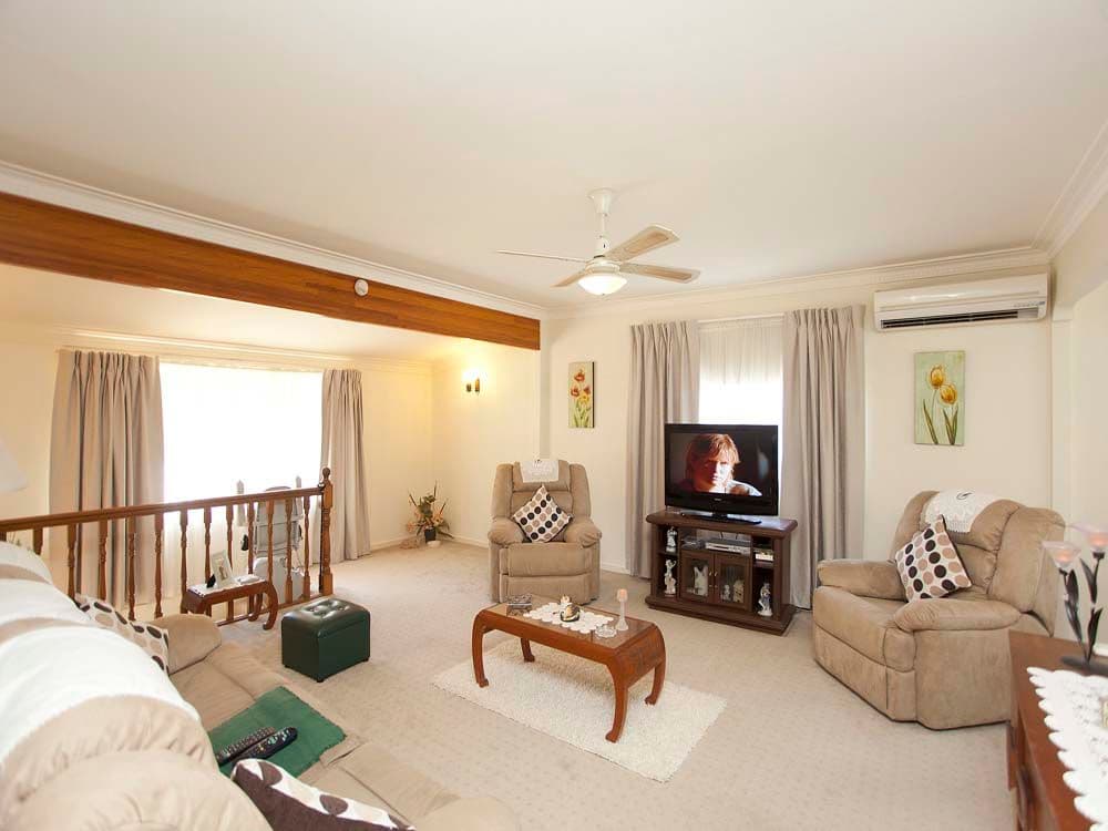 73 Valentia Street, Mansfield QLD 4122, Mansfield - Thumbnail 4