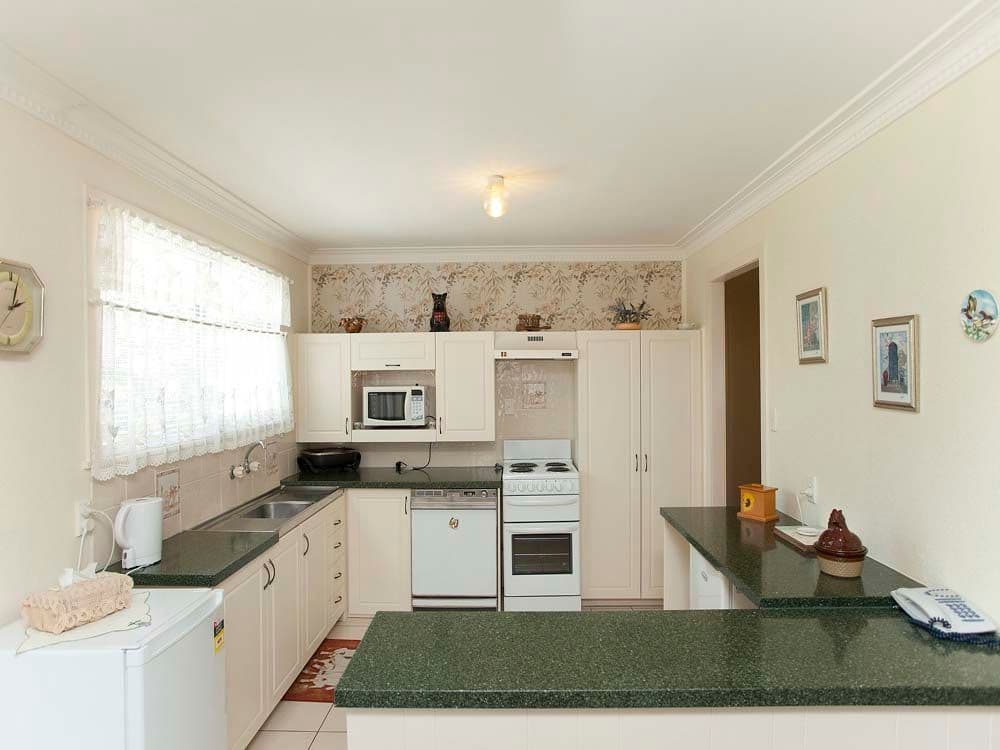 73 Valentia Street, Mansfield QLD 4122, Mansfield - Thumbnail 7
