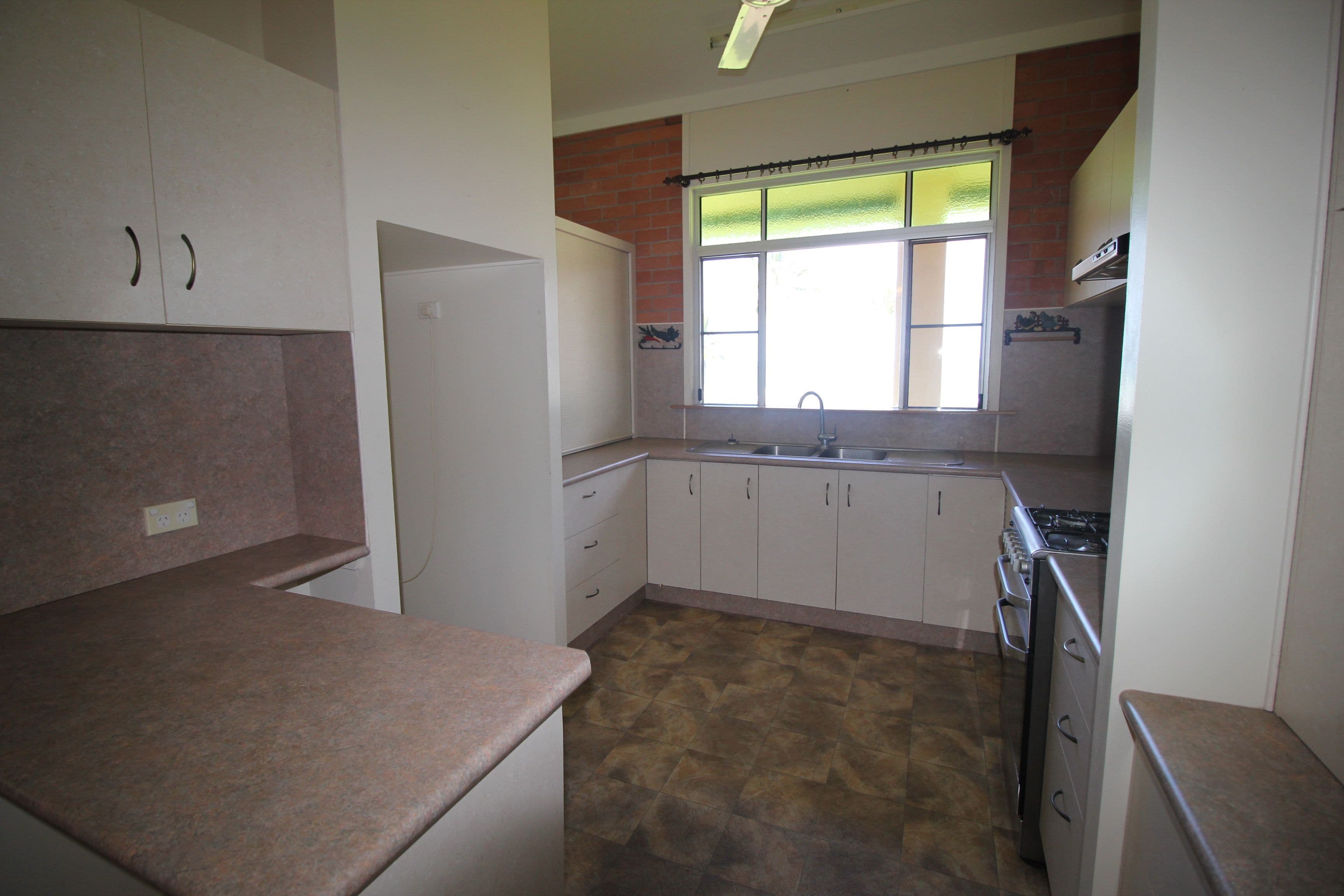 22 Allamanda Avenue, Forrest Beach QLD 4850, Forrest Beach - Thumbnail 3
