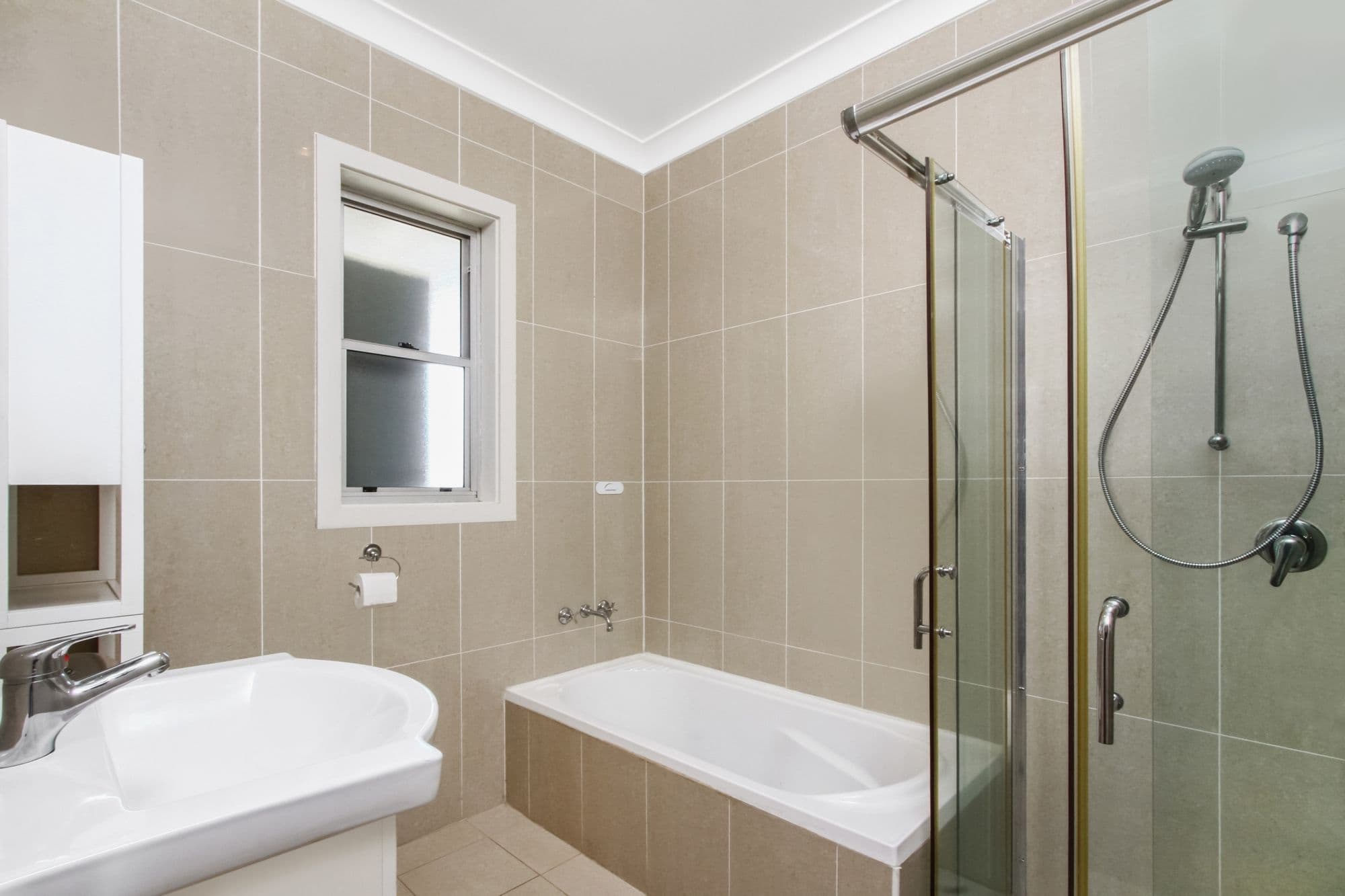 89 Addison Street, Goulburn - Thumbnail 4