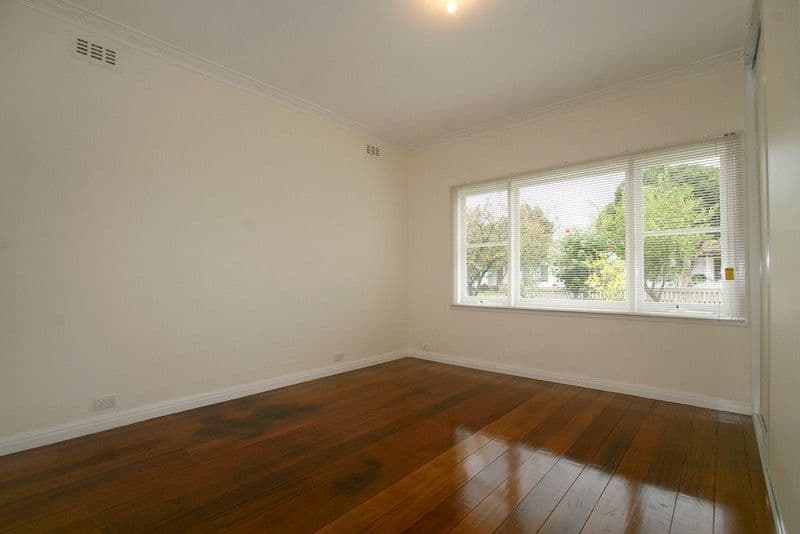 18 Colonel Street, CLAYTON VIC 3168, Clayton - Thumbnail 5