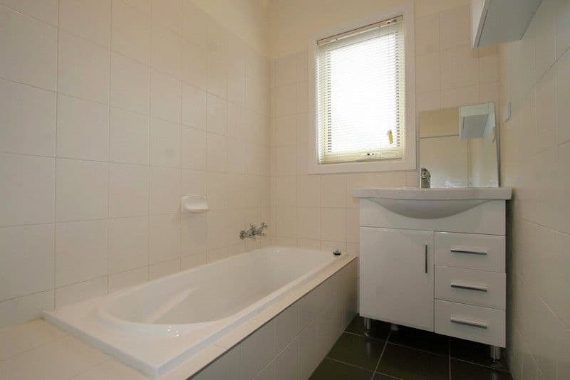 18 Colonel Street, CLAYTON VIC 3168, Clayton - Thumbnail 8