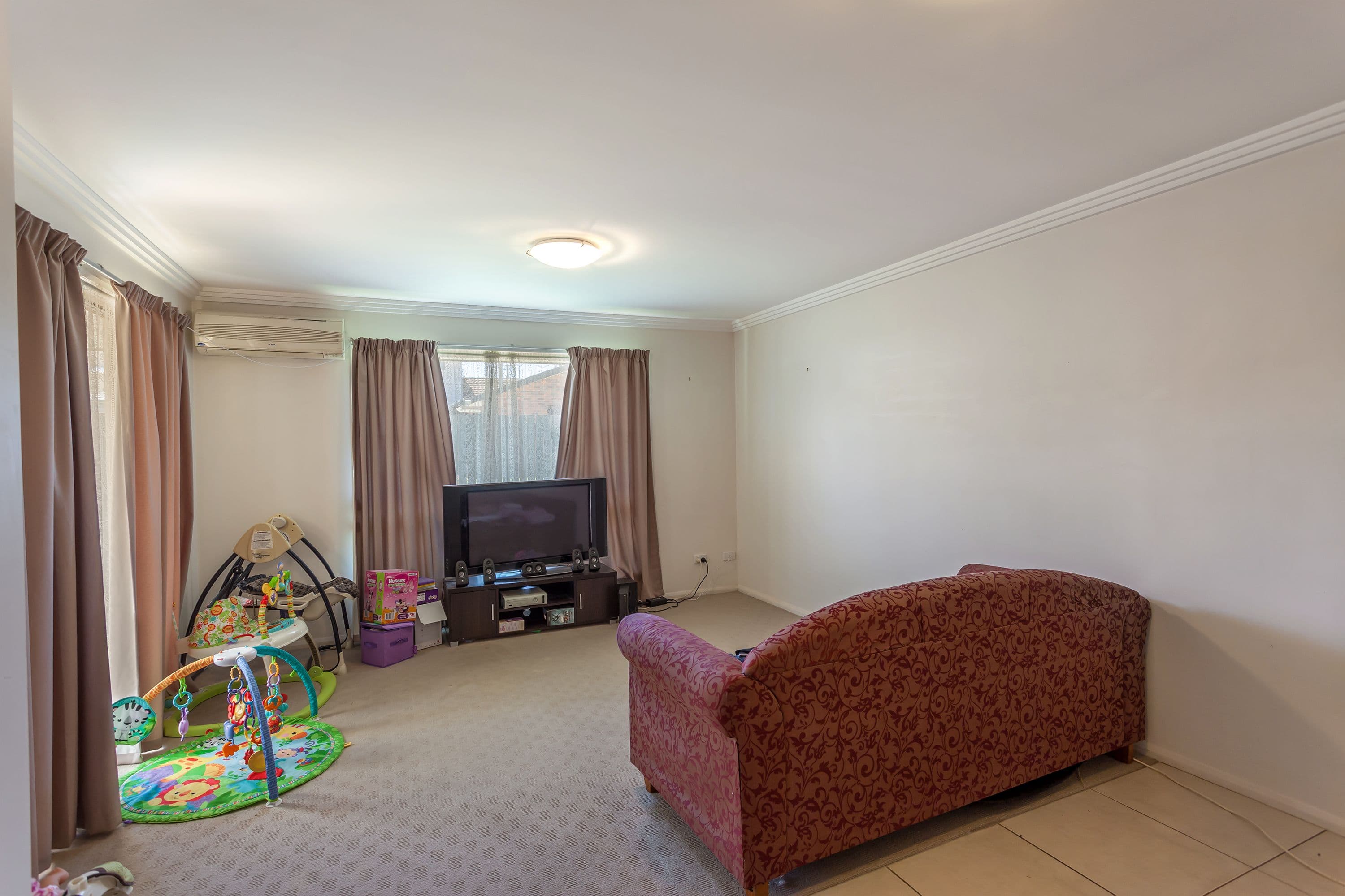 381 Greenwattle Street, Wilsonton QLD 4350, Wilsonton - Thumbnail 2