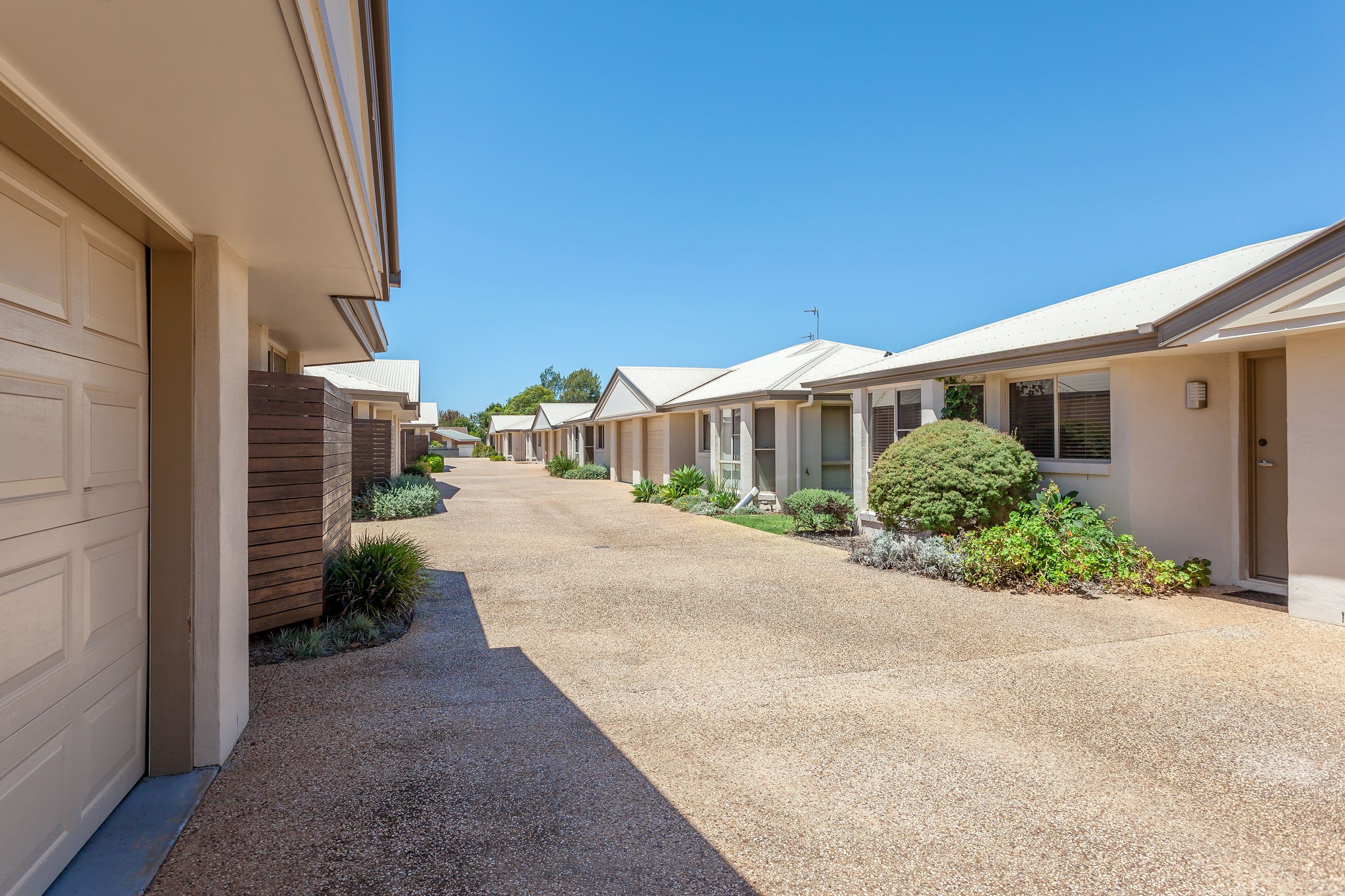 381 Greenwattle Street, Wilsonton QLD 4350, Wilsonton - Thumbnail 6