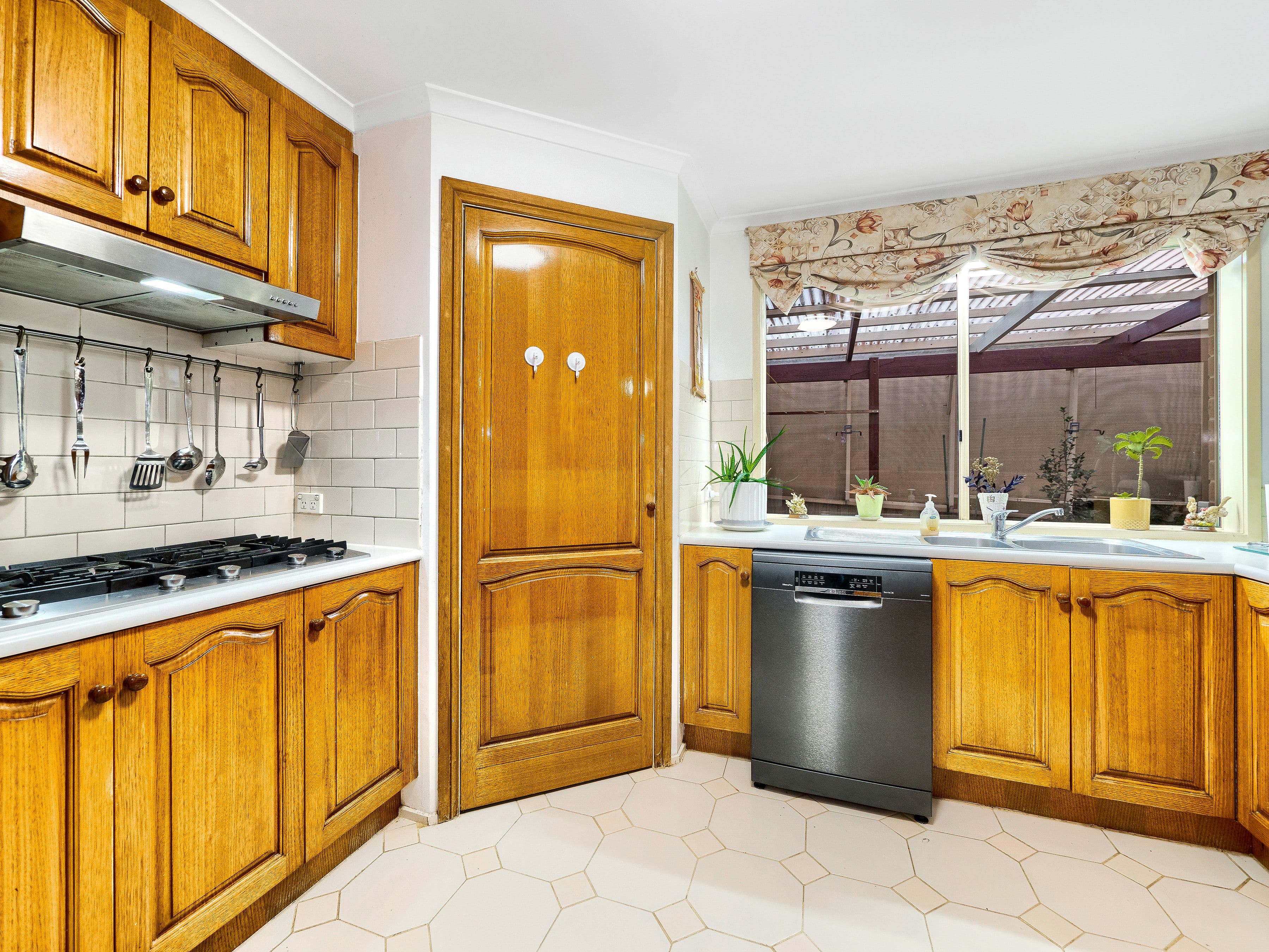 13 Carmela Way, Carrum Downs VIC 3201, Carrum Downs - Thumbnail 6