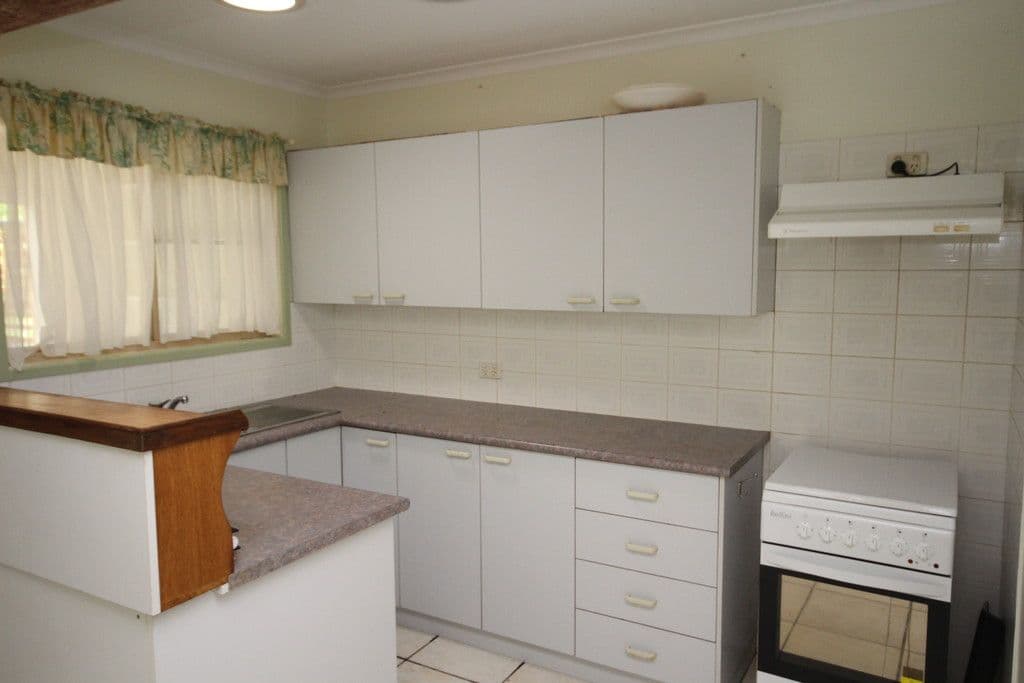 74 Mooloolah Meadows Drive, Mooloolah Valley QLD 4553, Mooloolah Valley - Thumbnail 2
