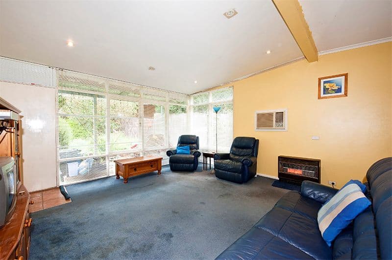 11 Hume Street, GREENSBOROUGH VIC 3088, Greensborough - Thumbnail 2