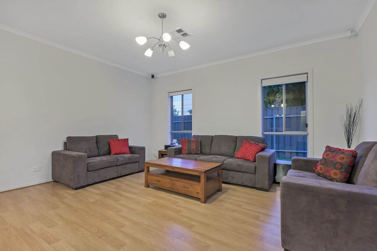12 Eversley Avenue, Enfield SA 5085, Enfield - Thumbnail 2