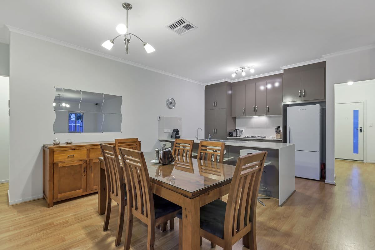 12 Eversley Avenue, Enfield SA 5085, Enfield - Thumbnail 4