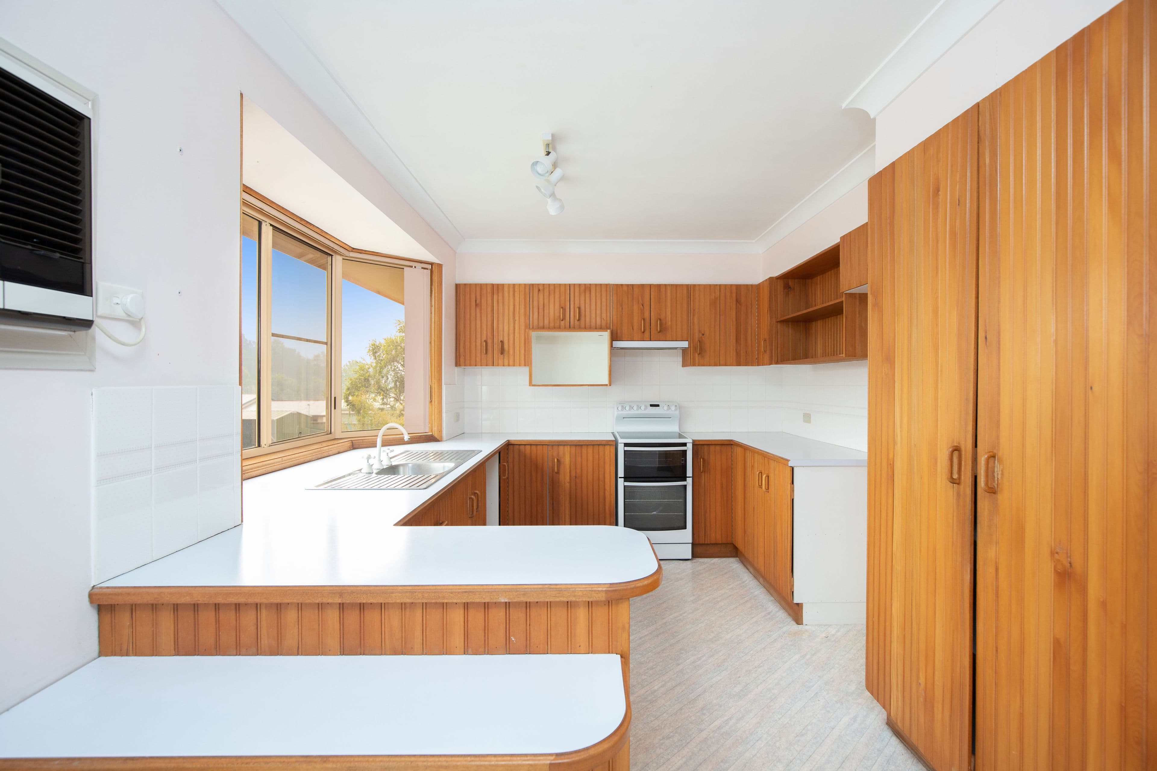 12 Manning Street, Gloucester - Thumbnail 2