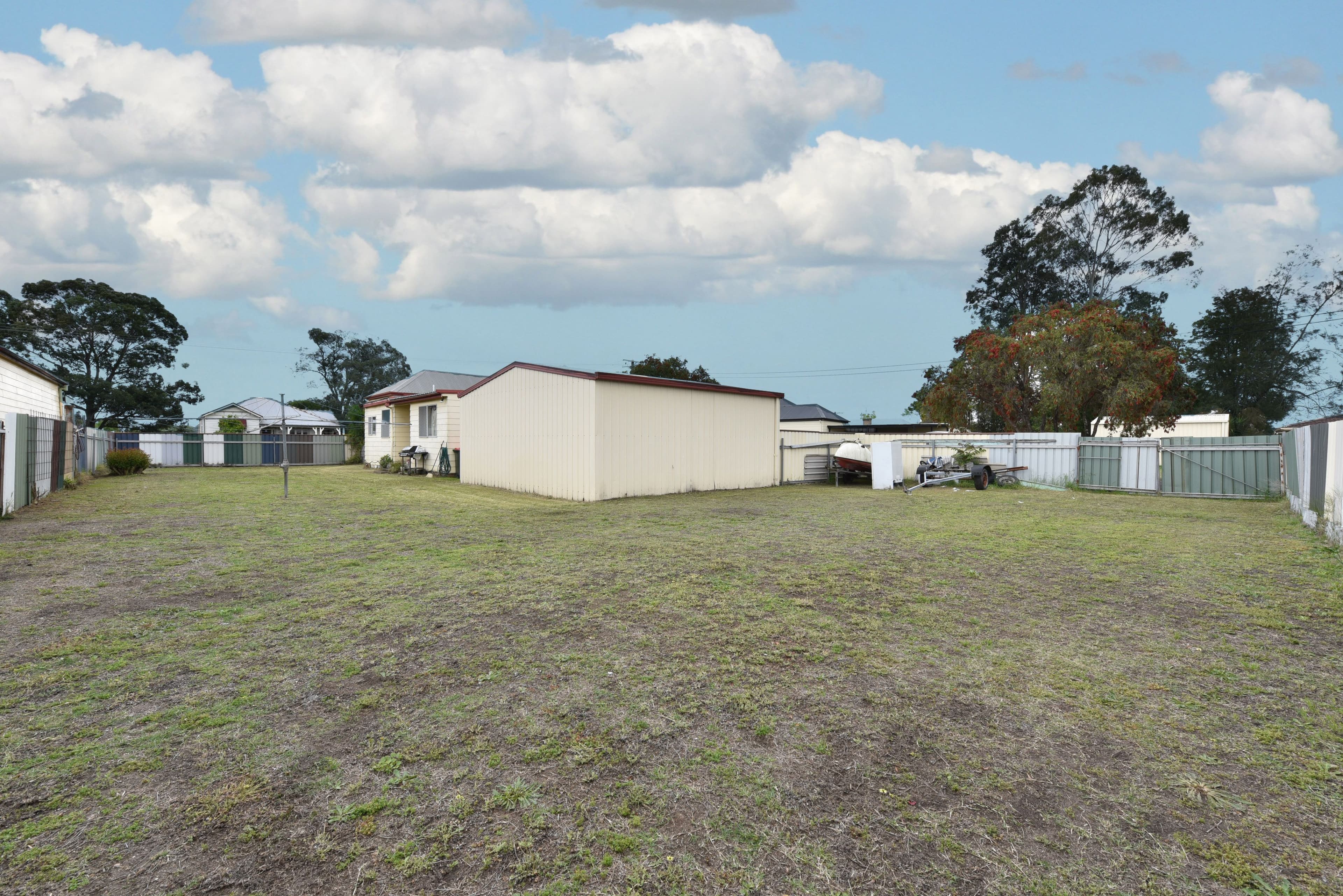 23 Hall Street, Weston - Thumbnail 8