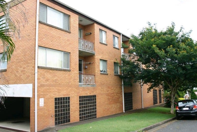 36 Fifth Avenue, KEDRON QLD 4031, Kedron - Thumbnail 3