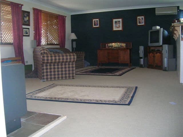 6 Petersens Road, KINGSTHORPE QLD 4400, Kingsthorpe - Thumbnail 4