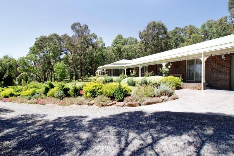115 Wallace Parade, HEALESVILLE VIC 3777, Healesville - Thumbnail 2