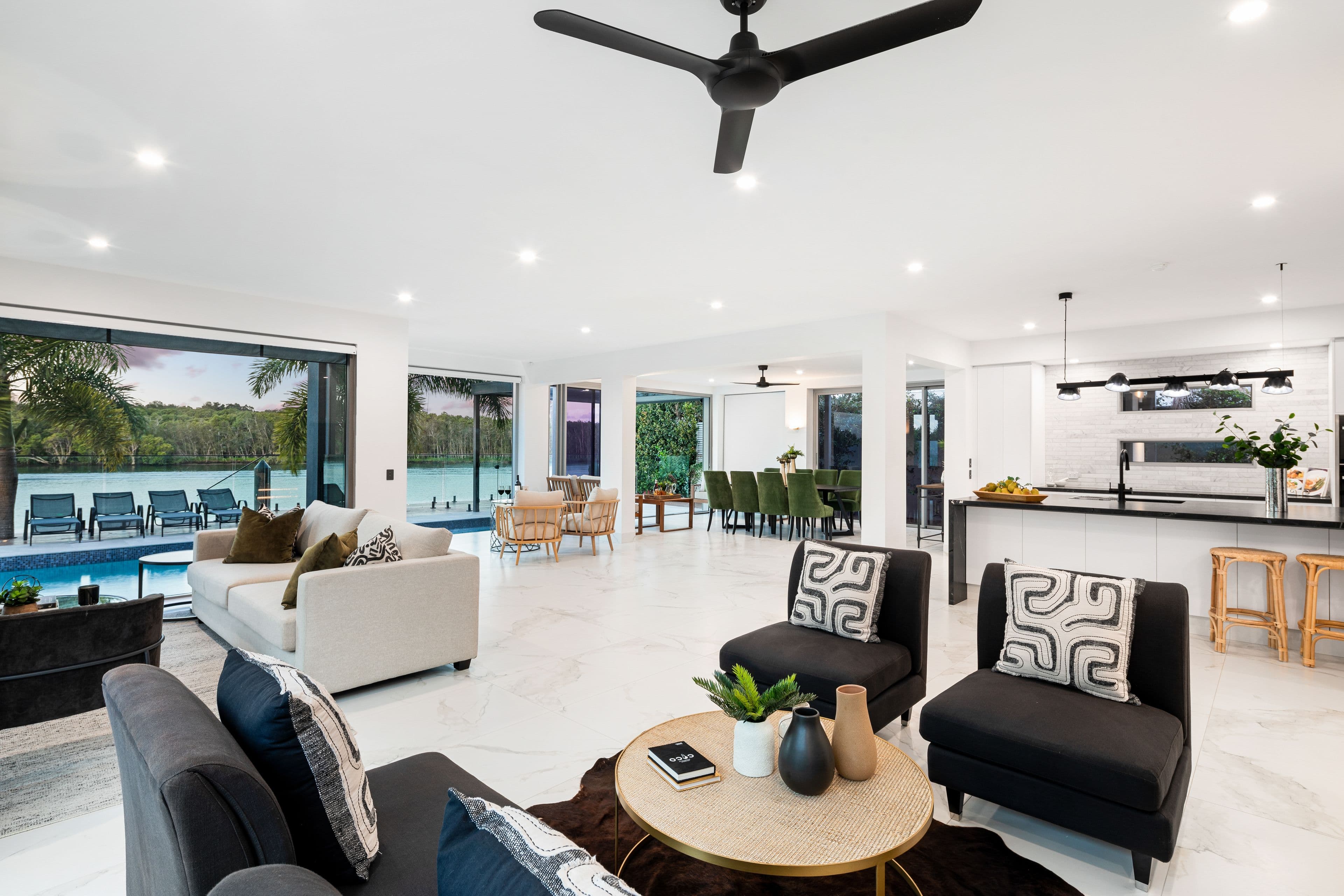8087 Riverside Drive, Sanctuary Cove QLD 4212, Sanctuary Cove - Thumbnail 3