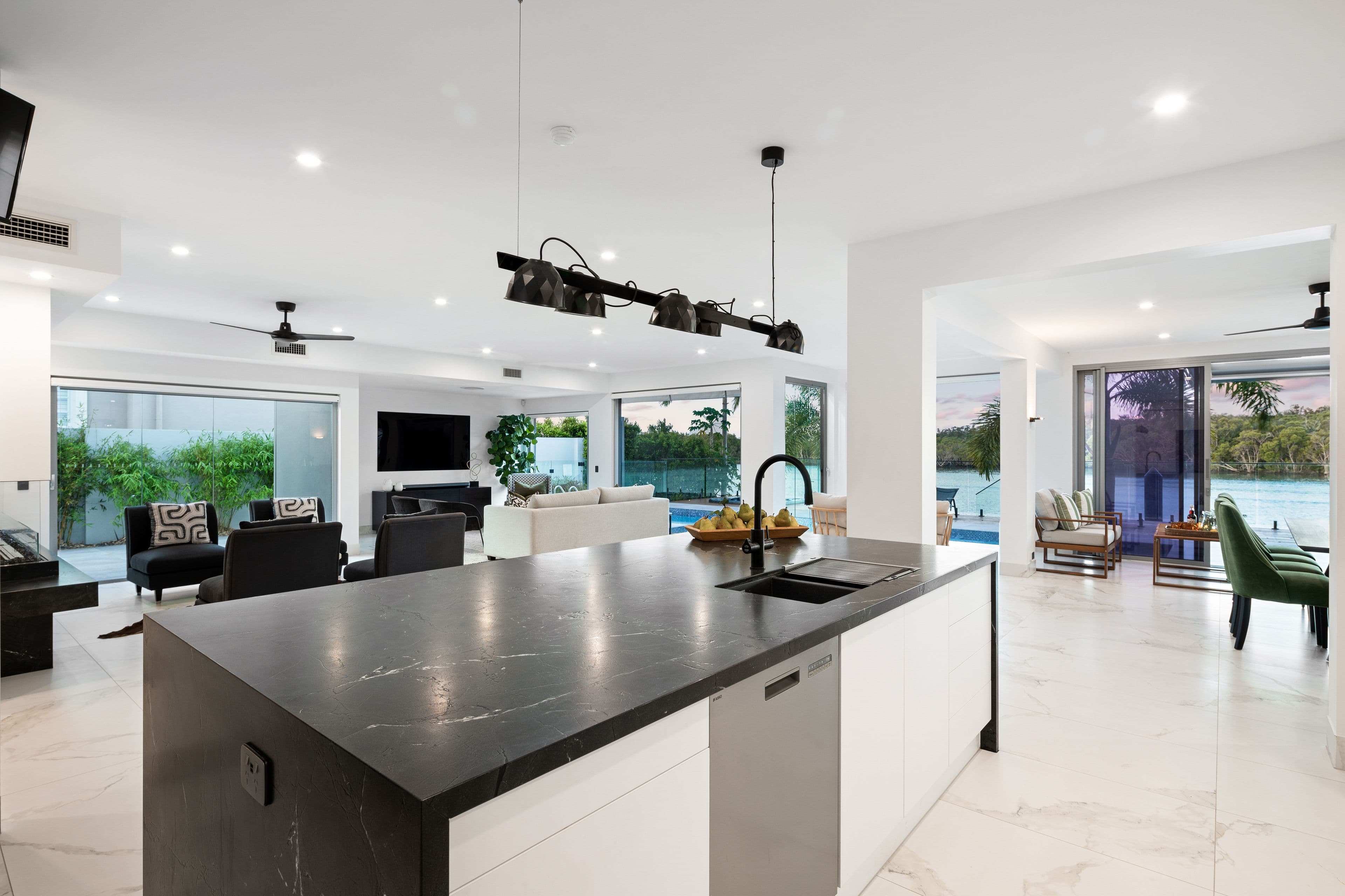 8087 Riverside Drive, Sanctuary Cove QLD 4212, Sanctuary Cove - Thumbnail 5