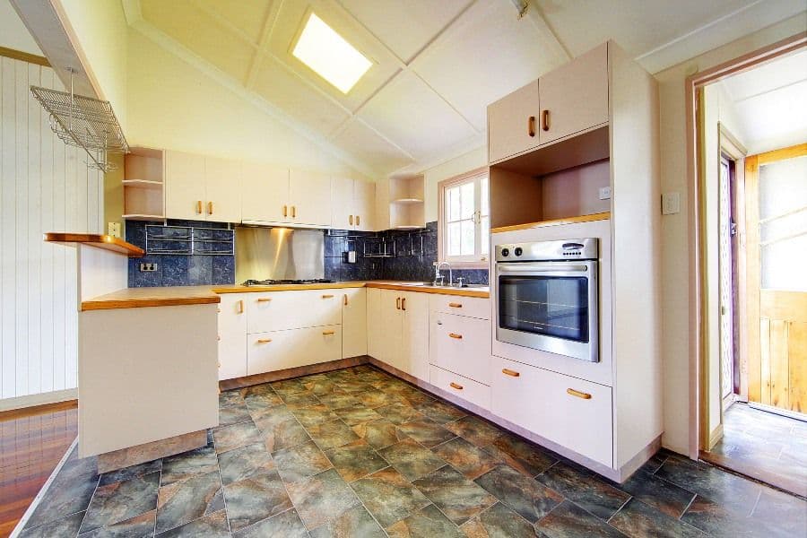 76 Philp Street, HERMIT PARK QLD 4812, Hermit Park - Thumbnail 2
