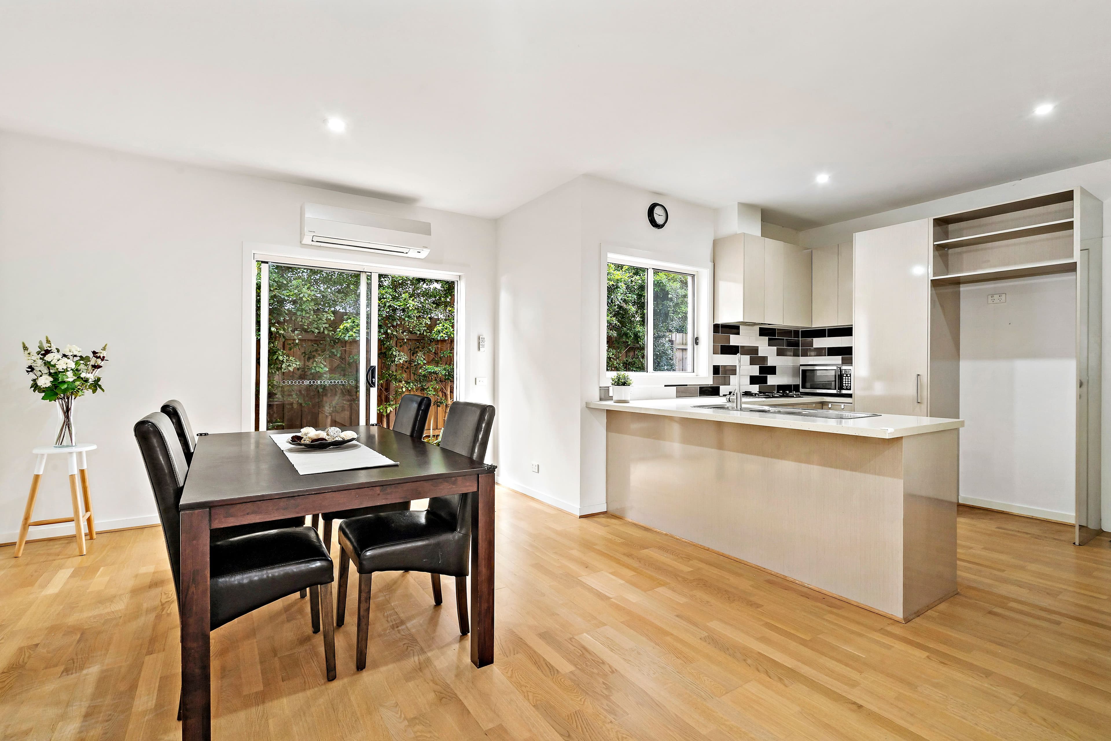 4 Euroka Street, Chadstone VIC 3148, Chadstone - Thumbnail 3