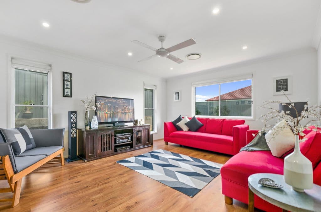 11 Spears Place, Horsley - Thumbnail 5