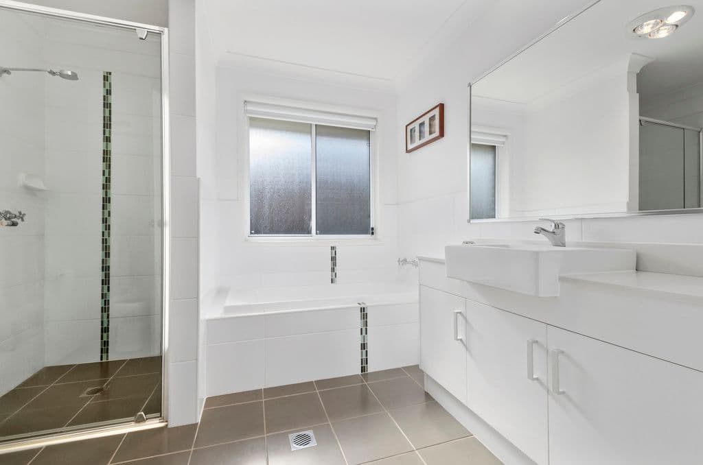 11 Spears Place, Horsley - Thumbnail 8