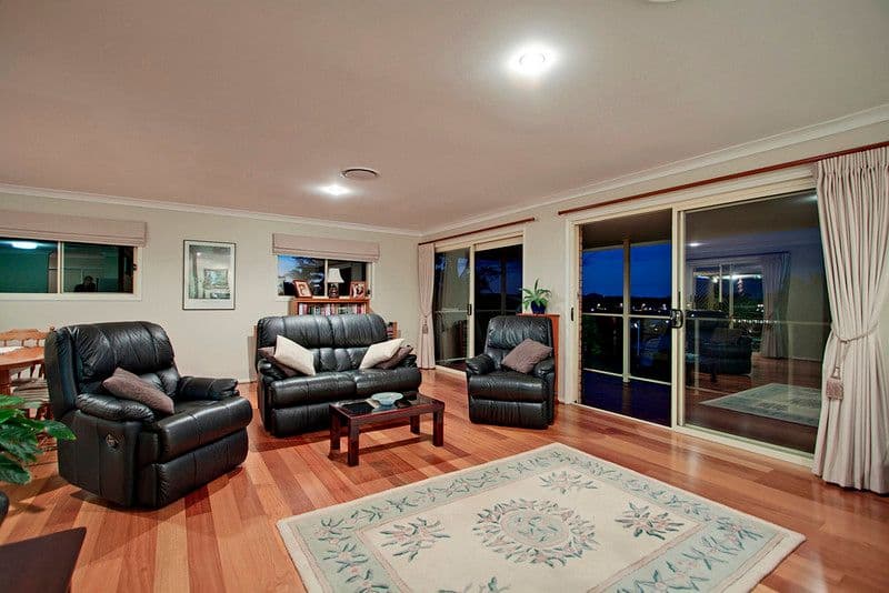 20  Honeymyrtle Drive, BANORA POINT NSW 2486, Banora Point - Thumbnail 5