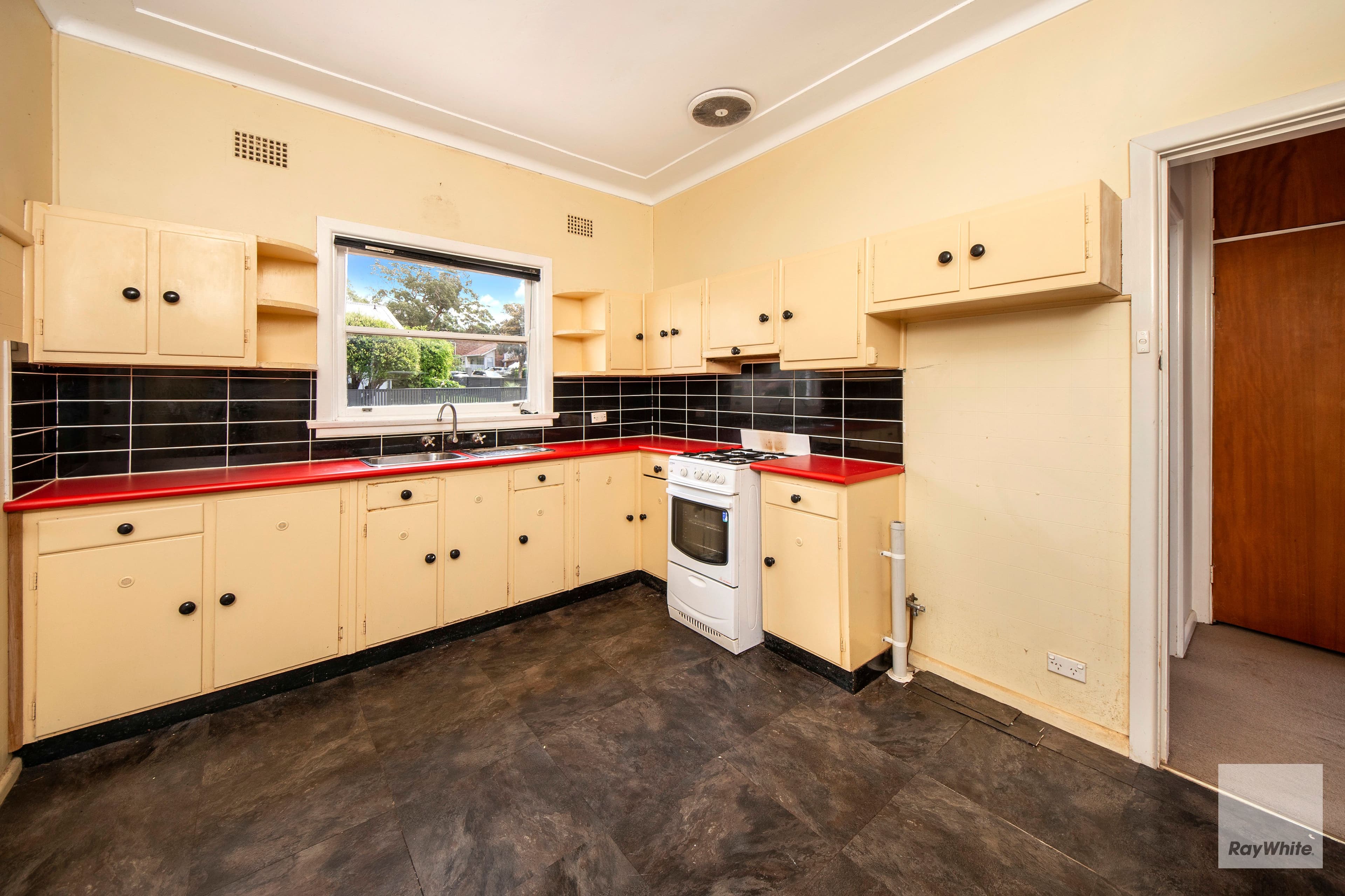 14 Turriell Point Road, Port Hacking NSW 2229, Port Hacking - Thumbnail 3