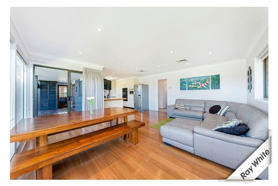32 Johnstone Circuit, CALWELL ACT 2905, Calwell - Thumbnail 7
