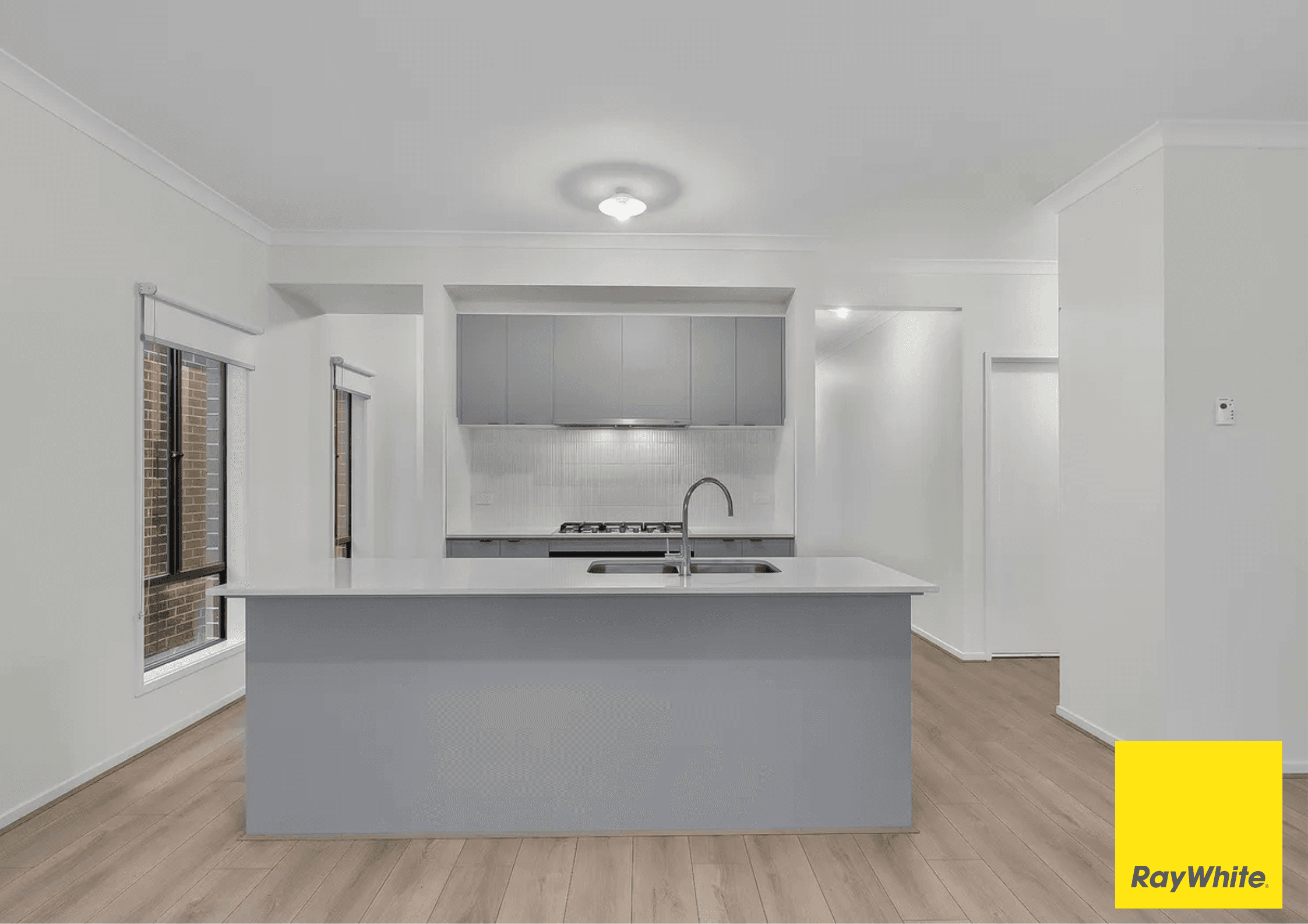 13 Yeoman Street, Melton South VIC 3338, Melton South - Thumbnail 5