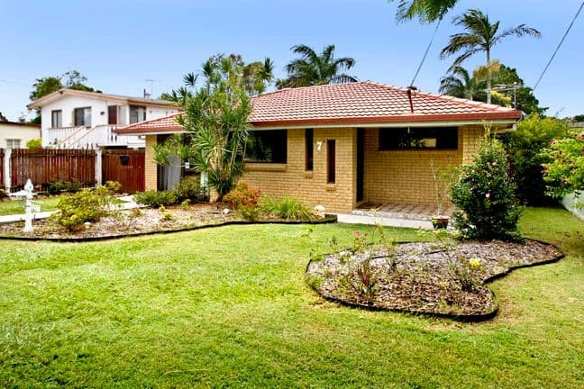 7 Long Street, CLONTARF QLD 4019, Clontarf - Thumbnail 2