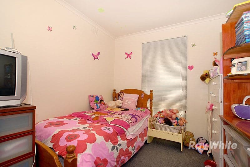 24 Gatcum Court, NOBLE PARK VIC 3174, Noble Park - Thumbnail 2