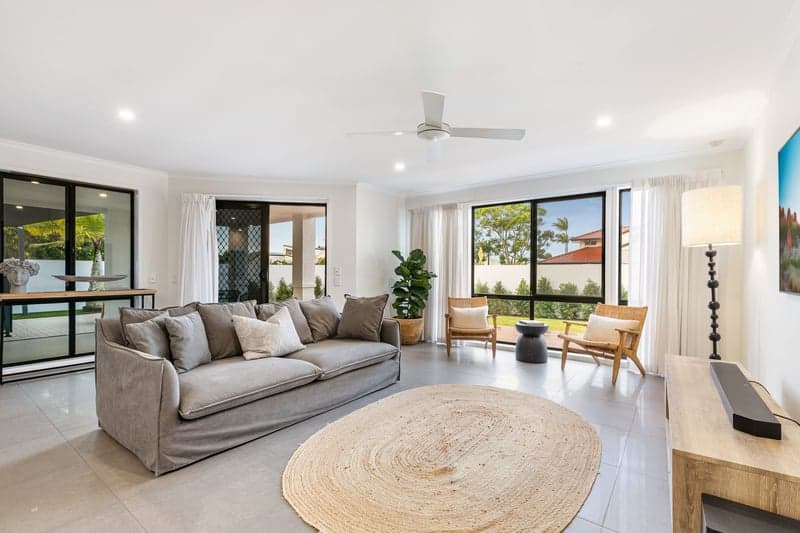 15 Alamein Avenue, Narraweena - Thumbnail 6