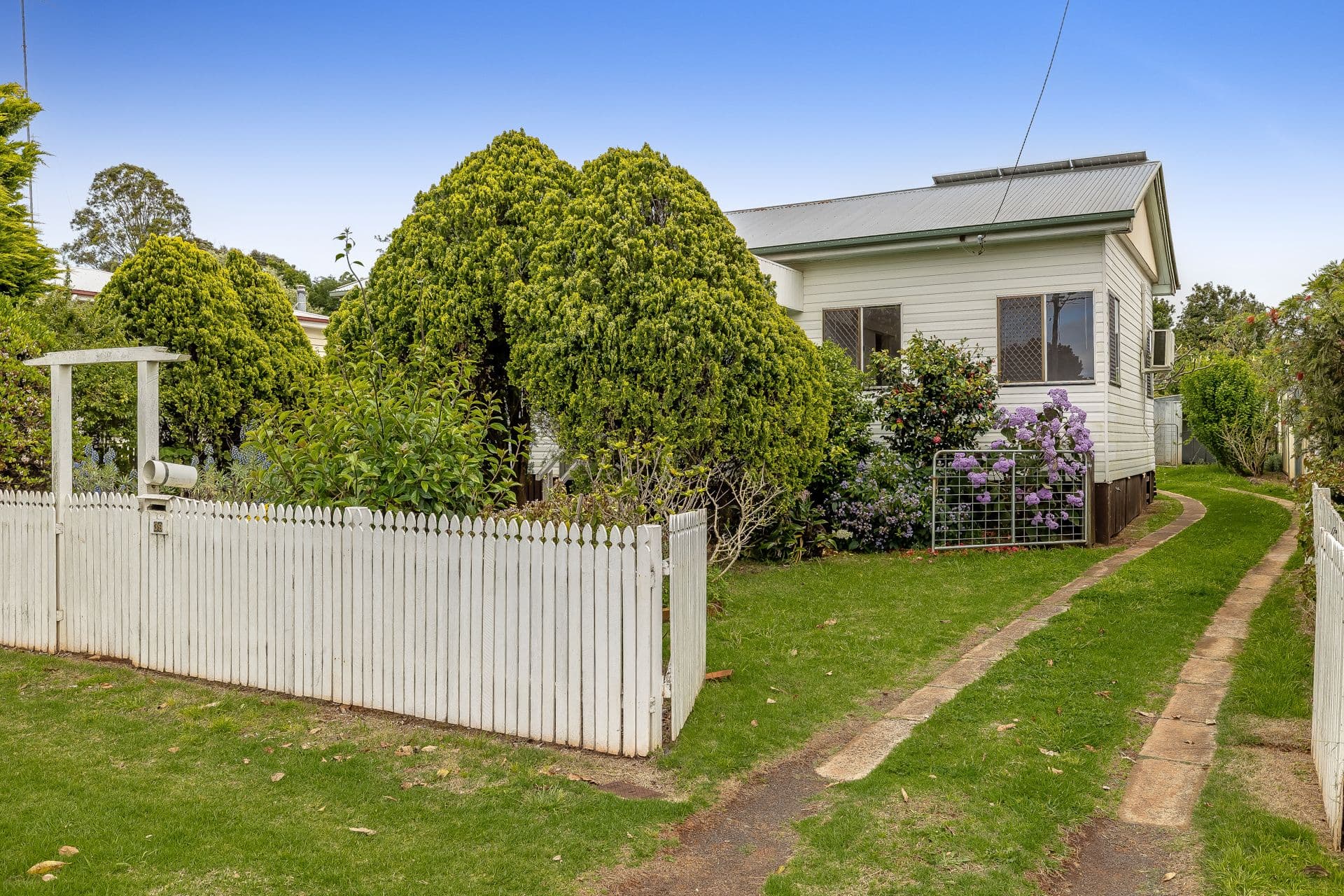 39 Glenvale Road, Newtown QLD 4350, Newtown - Image 1