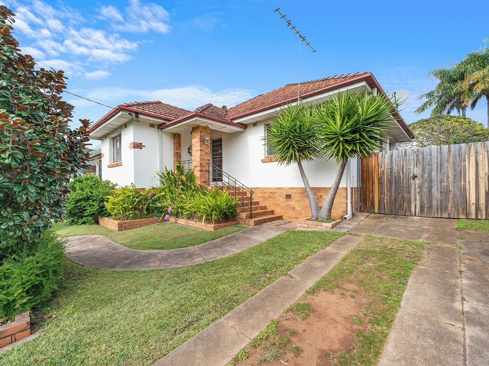 117 Goodwin Terrace, Moorooka QLD 4105, Moorooka - Thumbnail 2