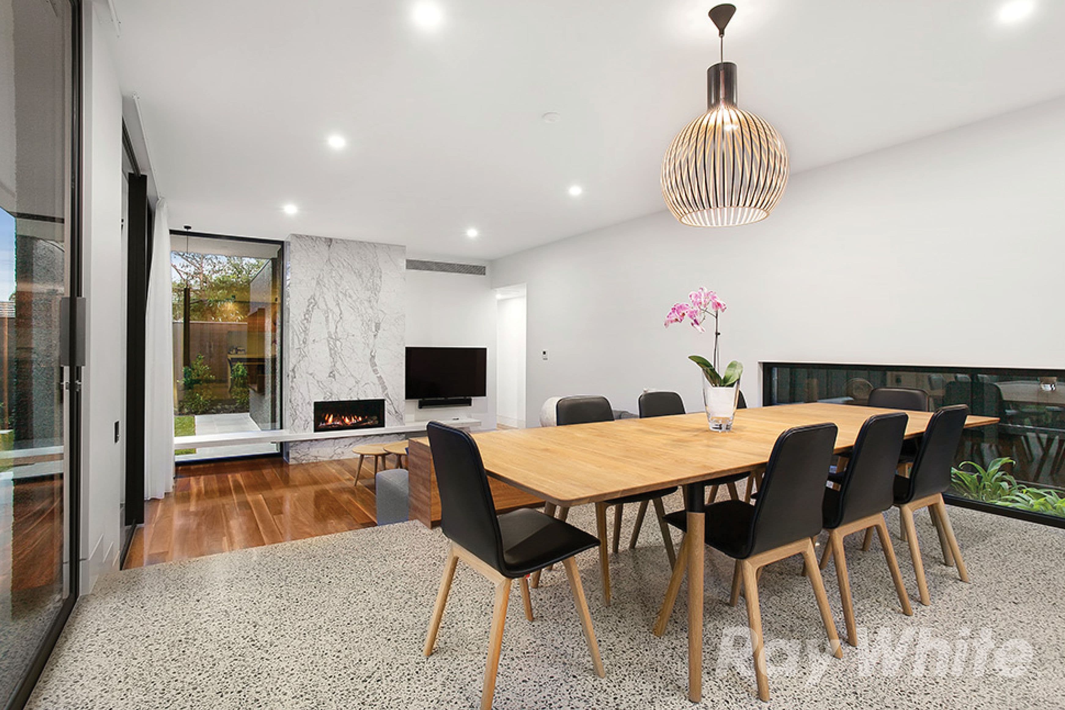 12B Hillview Avenue, Mount Waverley VIC 3149, Mount Waverley - Thumbnail 3