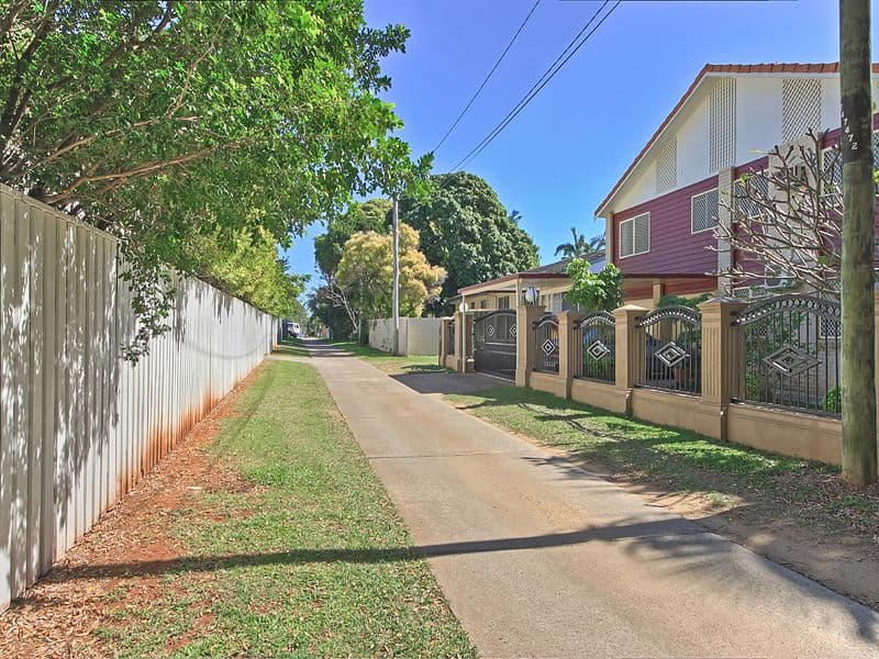 21 Wyllie Street, REDCLIFFE QLD 4020, Redcliffe - Thumbnail 4