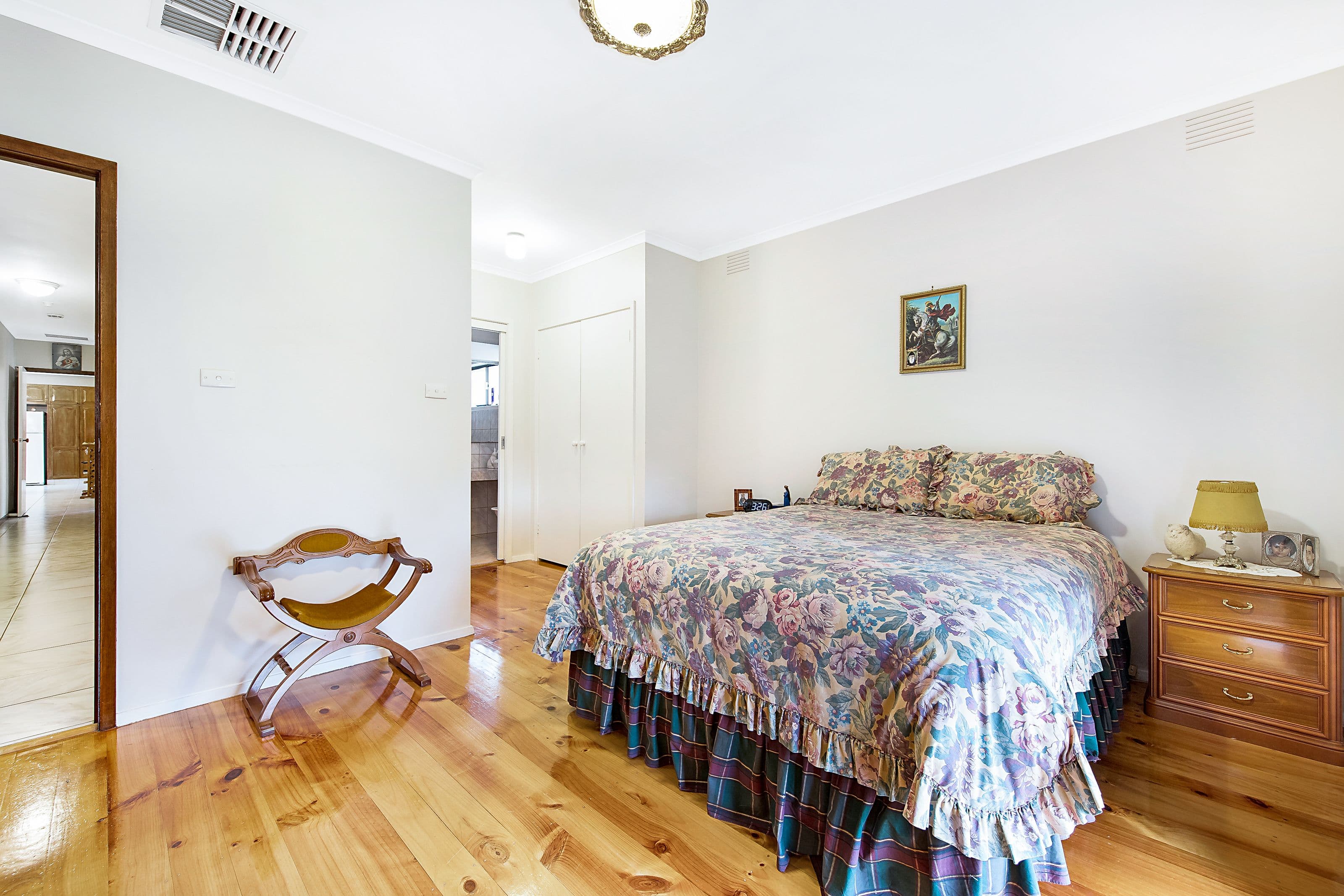 16 Watsons Road, Glen Waverley VIC 3150, Glen Waverley - Thumbnail 6