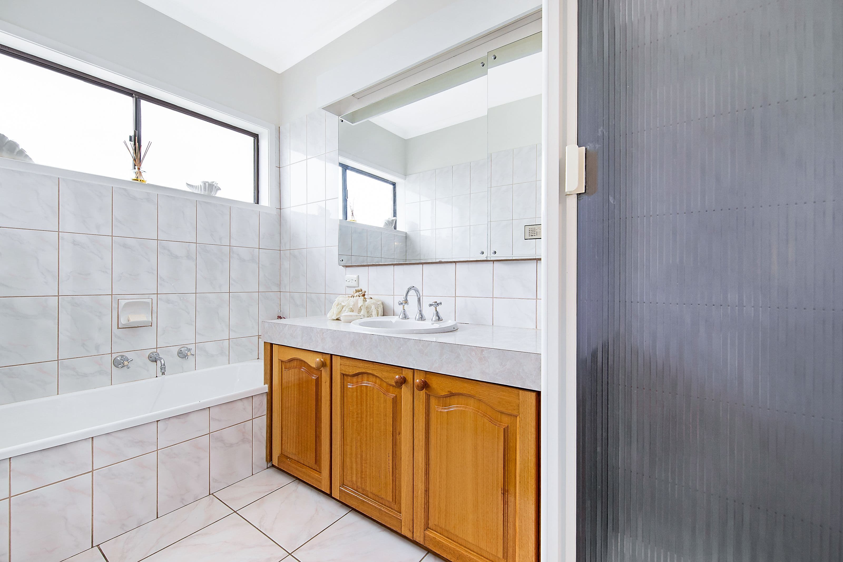 16 Watsons Road, Glen Waverley VIC 3150, Glen Waverley - Thumbnail 7