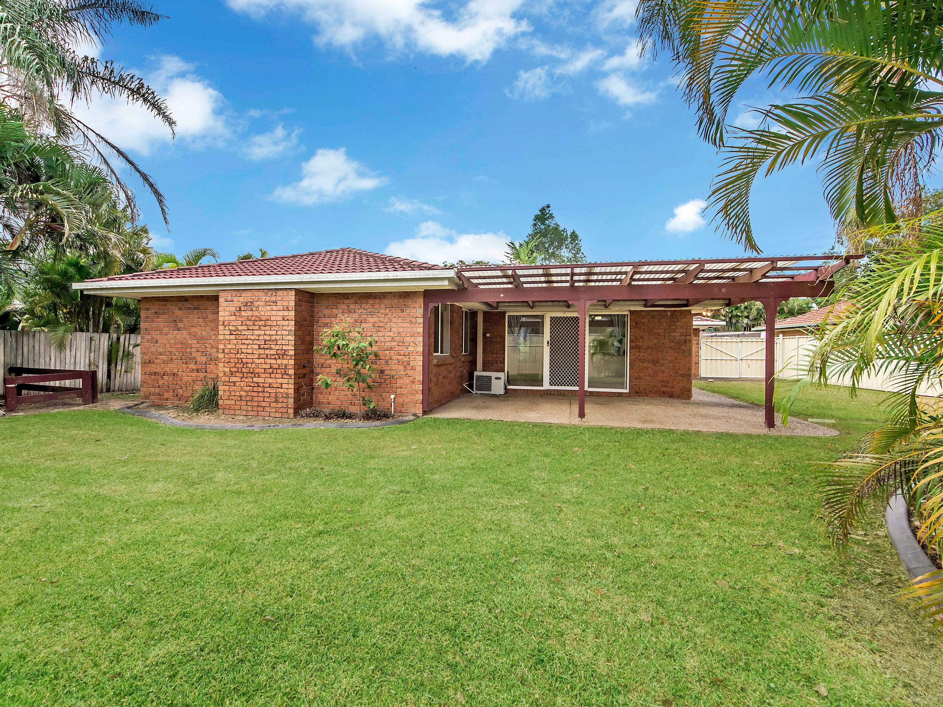 73 Henry Cotton Drive, Parkwood QLD 4214, Parkwood - Thumbnail 2