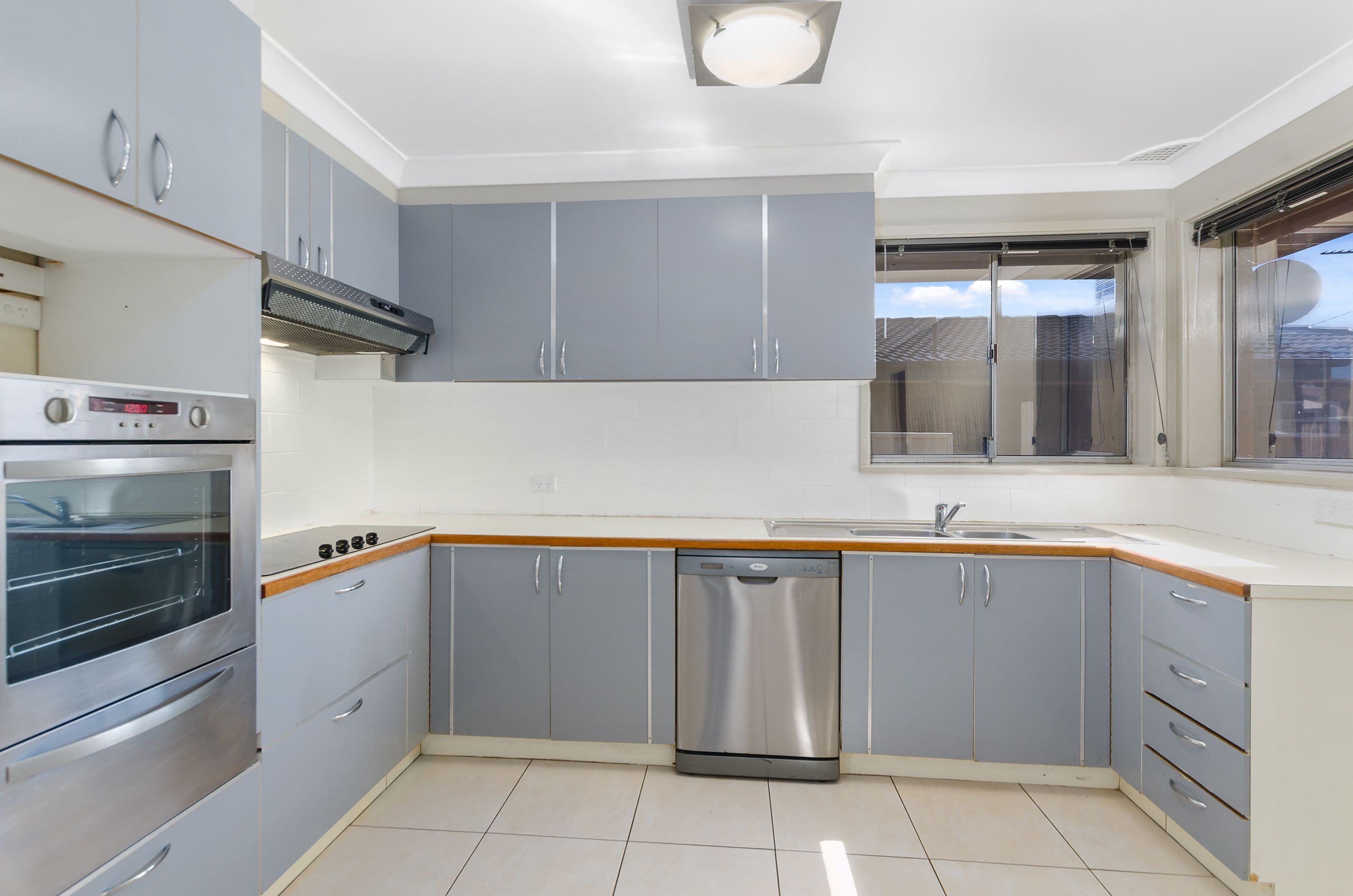 16 Orchid Avenue, Albion Park Rail - Thumbnail 3