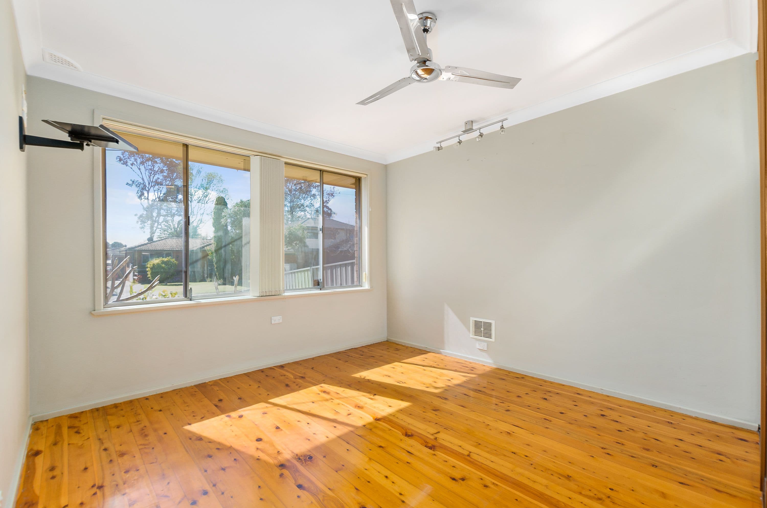 16 Orchid Avenue, Albion Park Rail - Thumbnail 5