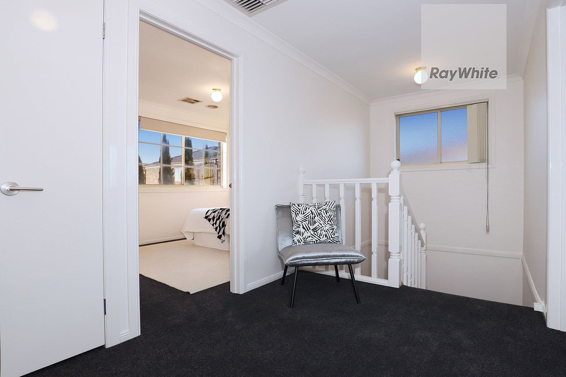 96 Lenoak Street, Gladstone Park VIC 3043, Gladstone Park - Thumbnail 8