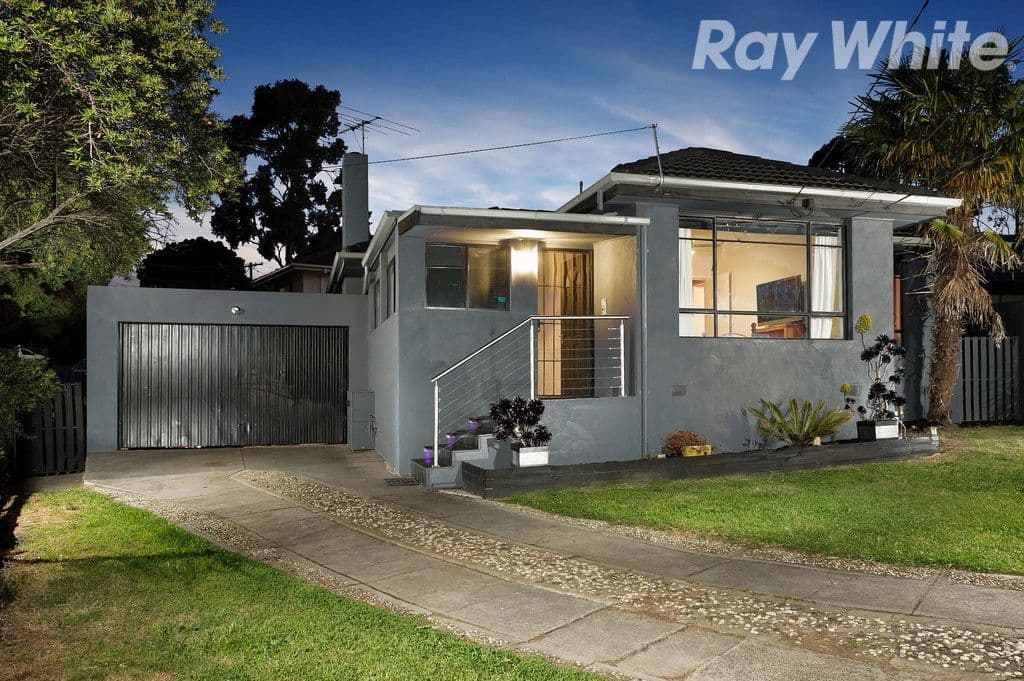 8 Busst Drive, Watsonia North VIC 3087, Watsonia North - Thumbnail 2