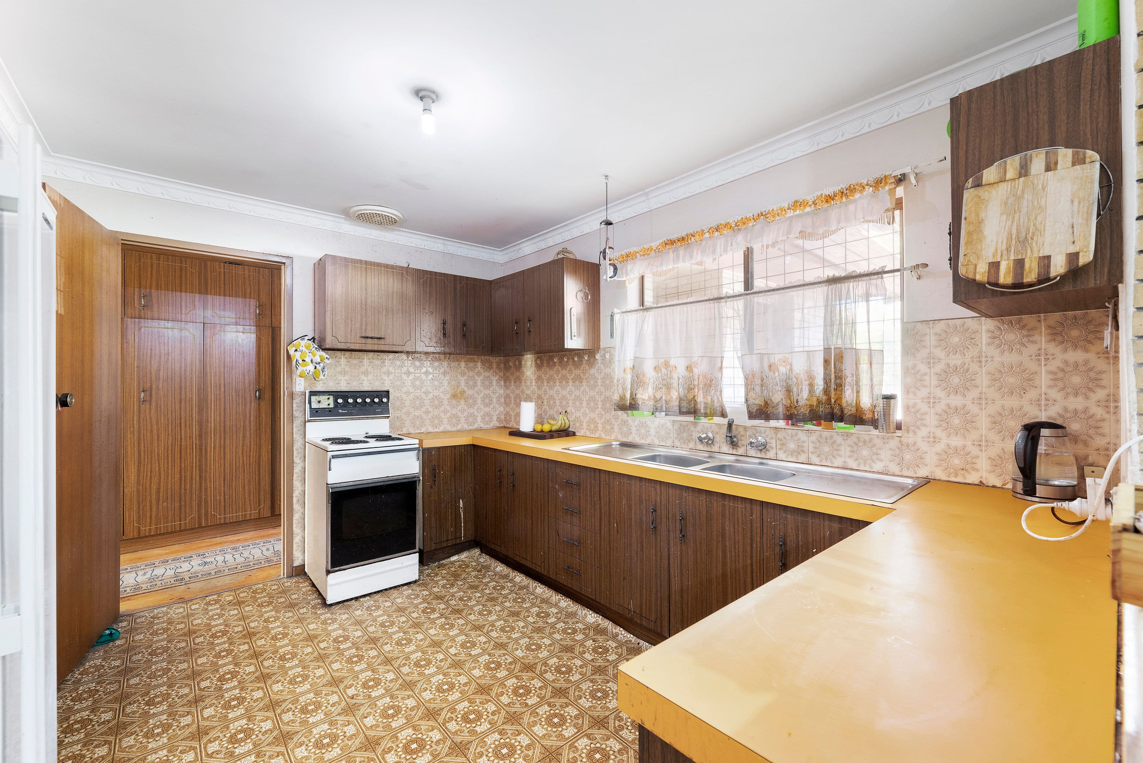 9 Brook Drive, Altona - Thumbnail 3
