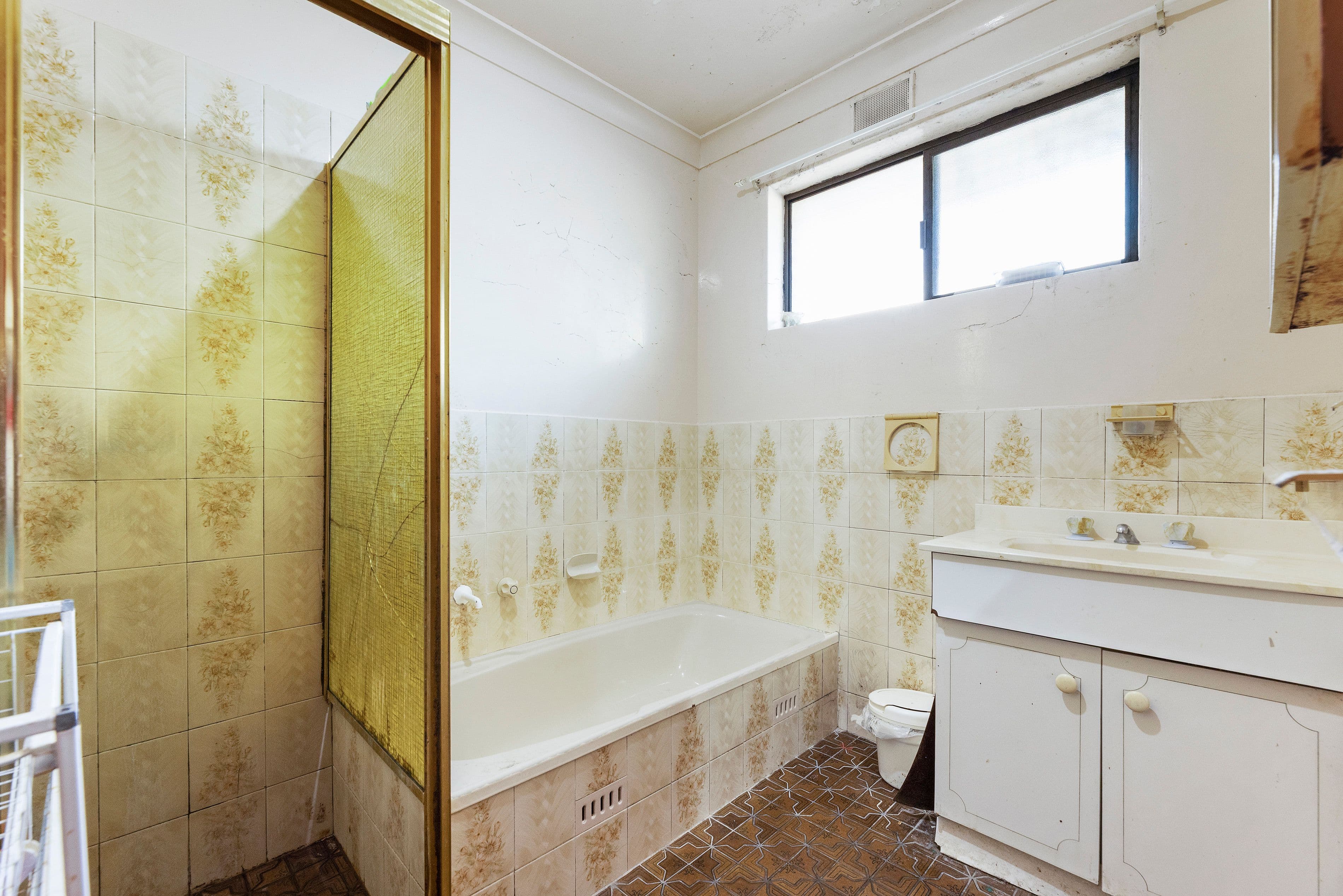 9 Brook Drive, Altona - Thumbnail 7