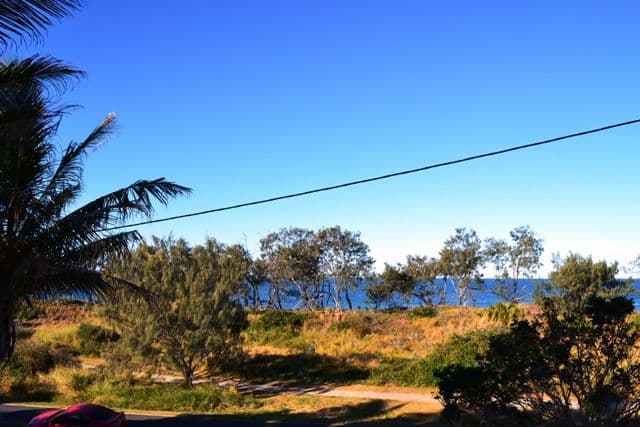 32 Marine Parade, EMU PARK QLD 4710, Emu Park - Thumbnail 2