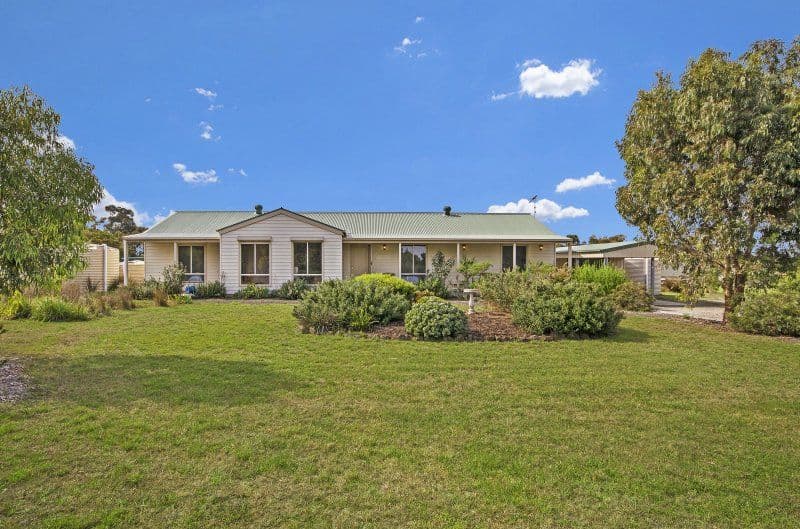 83 Sutherland Street, LETHBRIDGE VIC 3332, Lethbridge - Thumbnail 2
