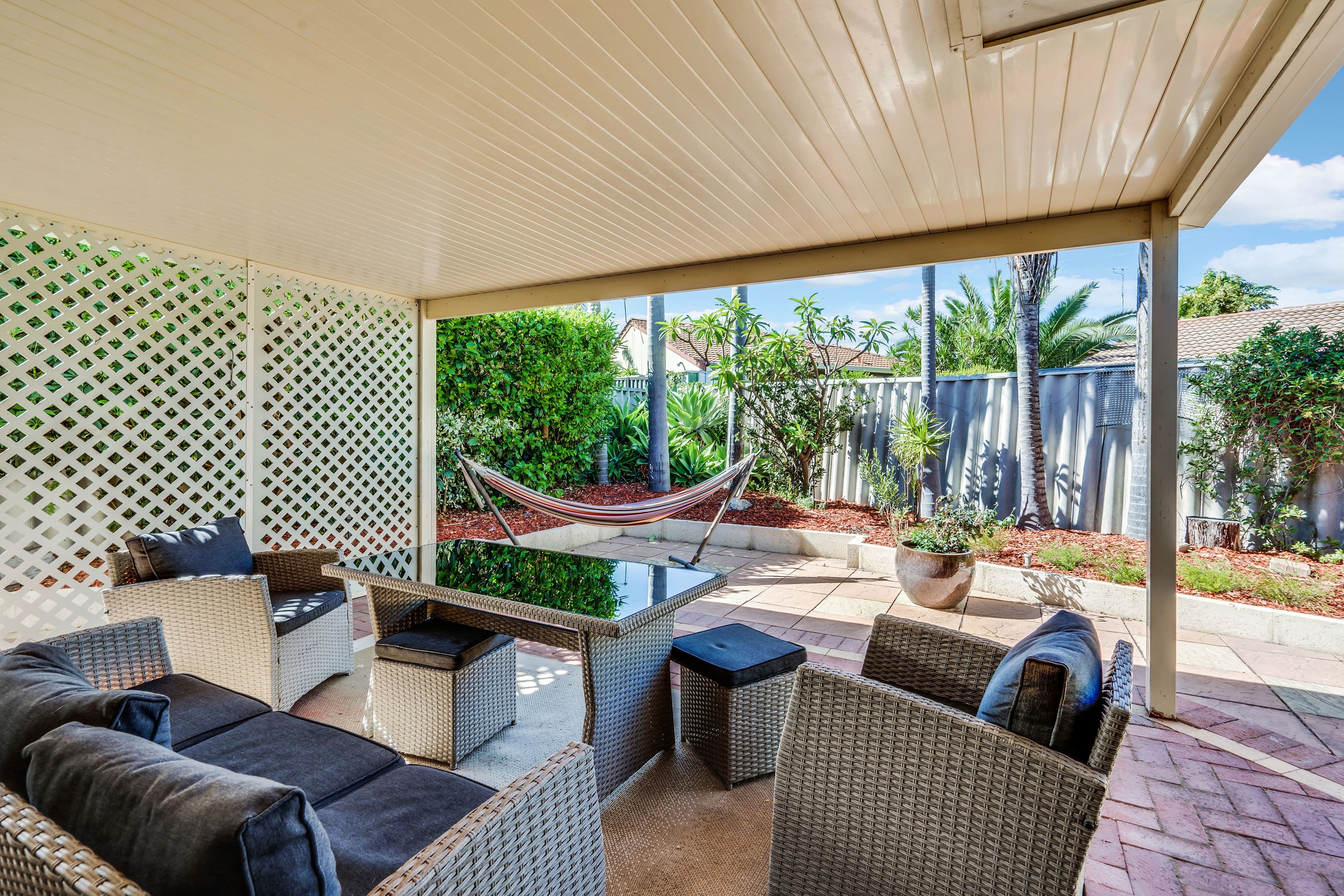 2 Oleander Place, Halls Head WA 6210, Halls Head - Thumbnail 2