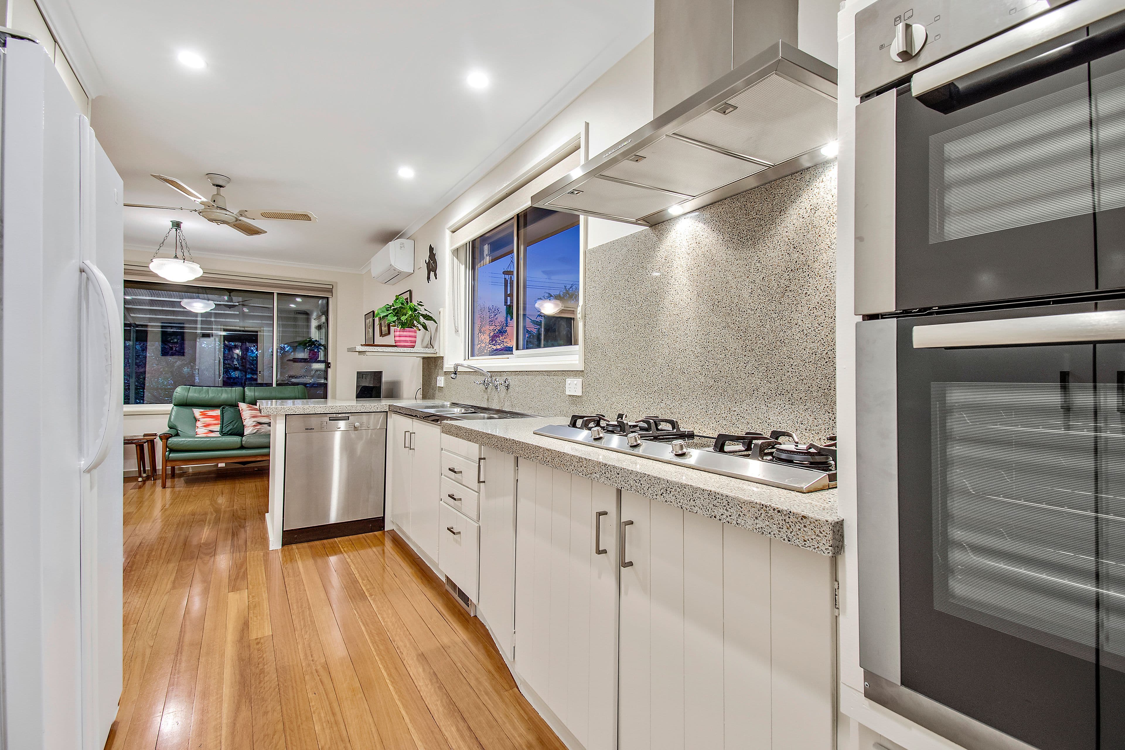 22 Shumack Street, Weetangera ACT 2614, Weetangera - Thumbnail 4